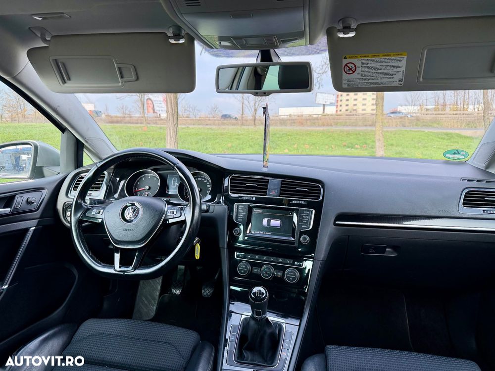 Volkswagen Golf 1.4 TSI BMT Highline - 11