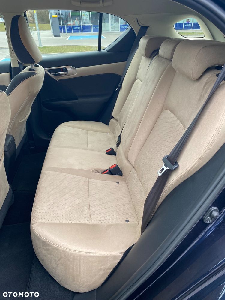 Lexus CT 200h Elegance - 20