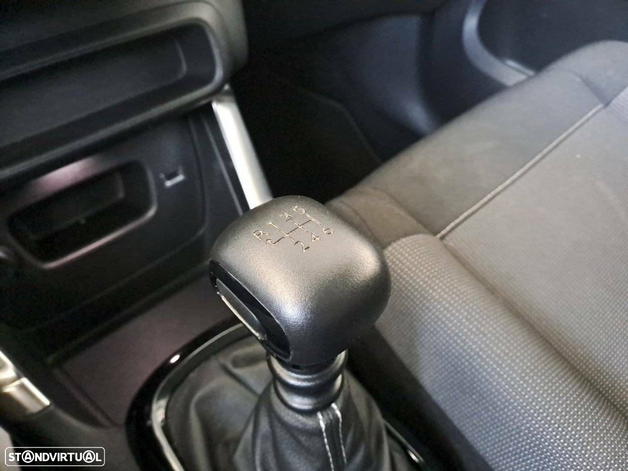 Citroën C3 Aircross 1.2 PureTech C-Series - 19