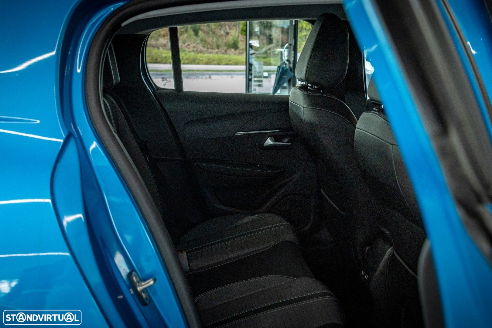 Peugeot 208 1.2 PureTech Allure Pack - 24
