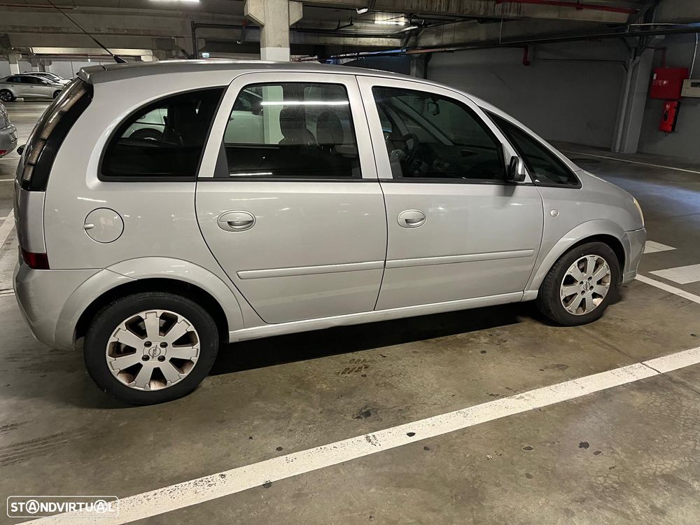 Opel Meriva 1.3 CDTI Cosmo - 1