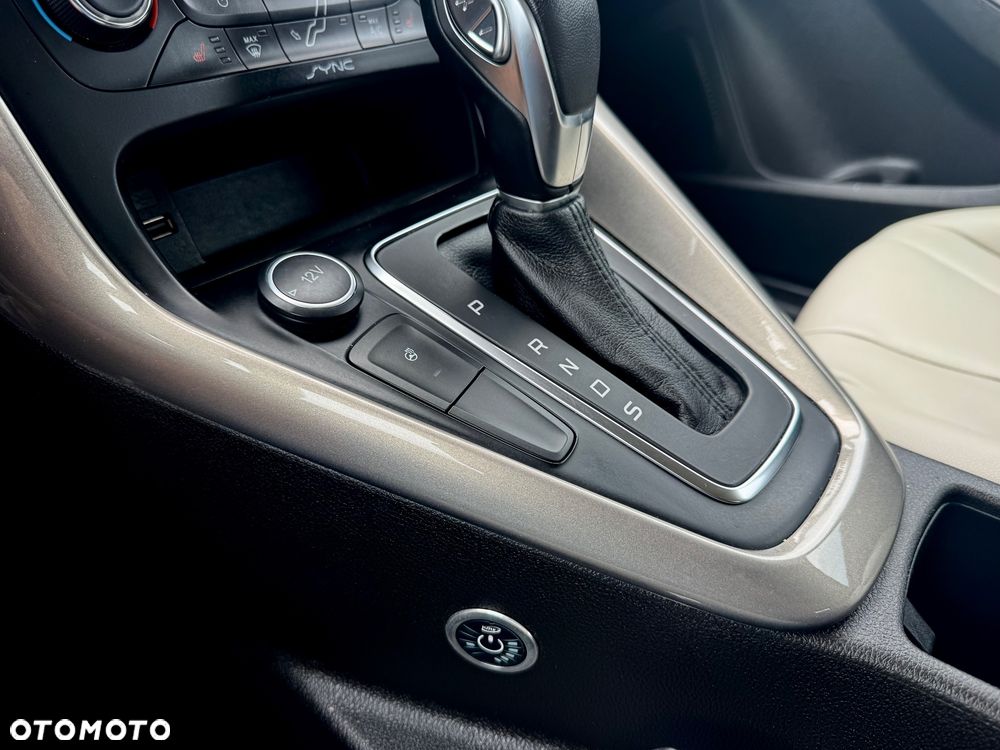 Ford Focus - 16