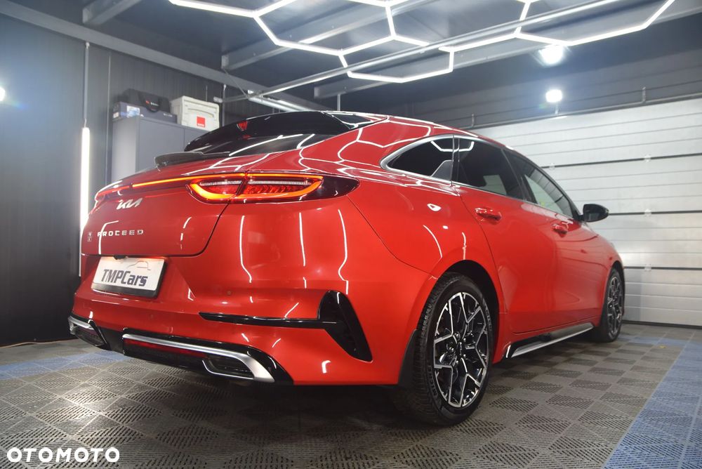 Kia ProCeed 1.5 T-GDI GT Line - 3