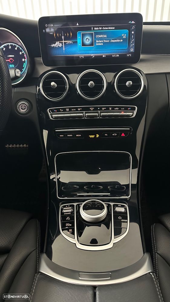 Mercedes-Benz C 300 de AMG Line - 17