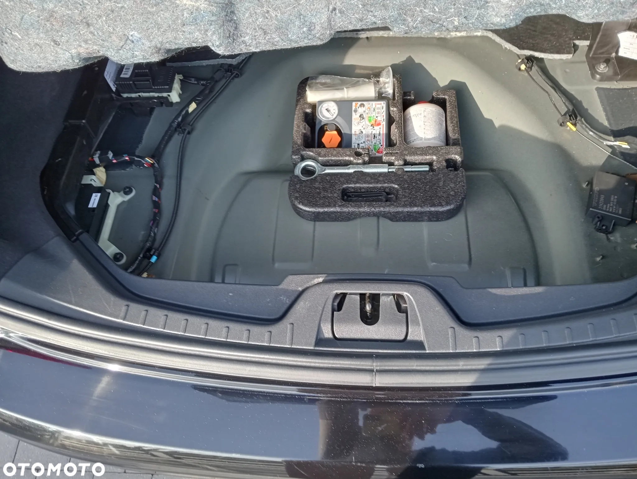Volvo V60 D2 Drive-E Ocean Race - 11
