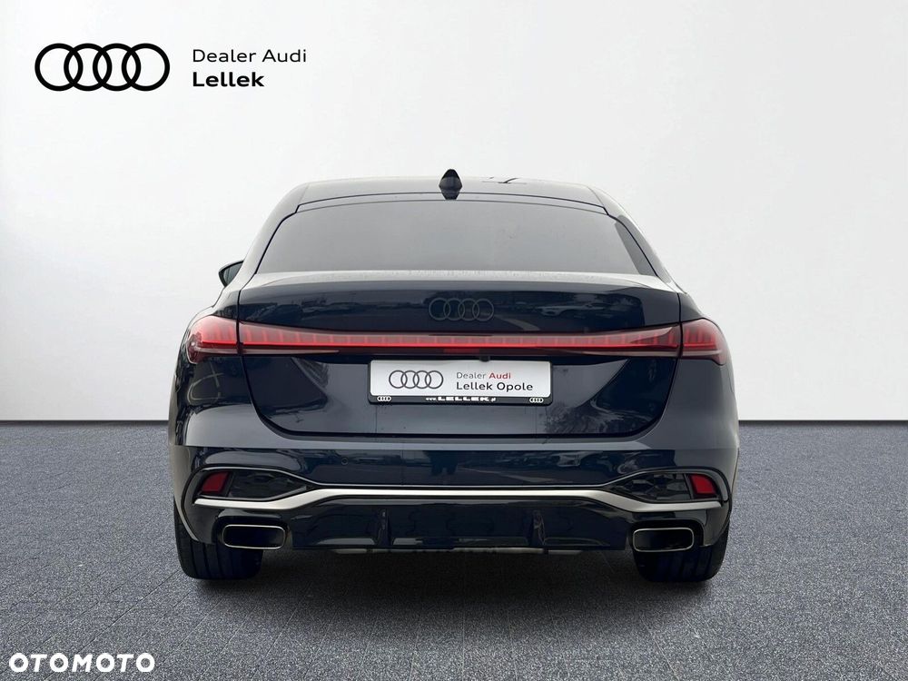 Audi A5 Limousine - 4