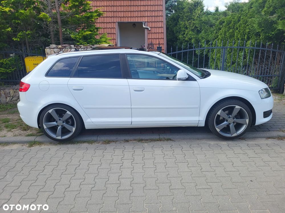 Audi A3 Sportback 1.9 TDI DPF Ambition - 4