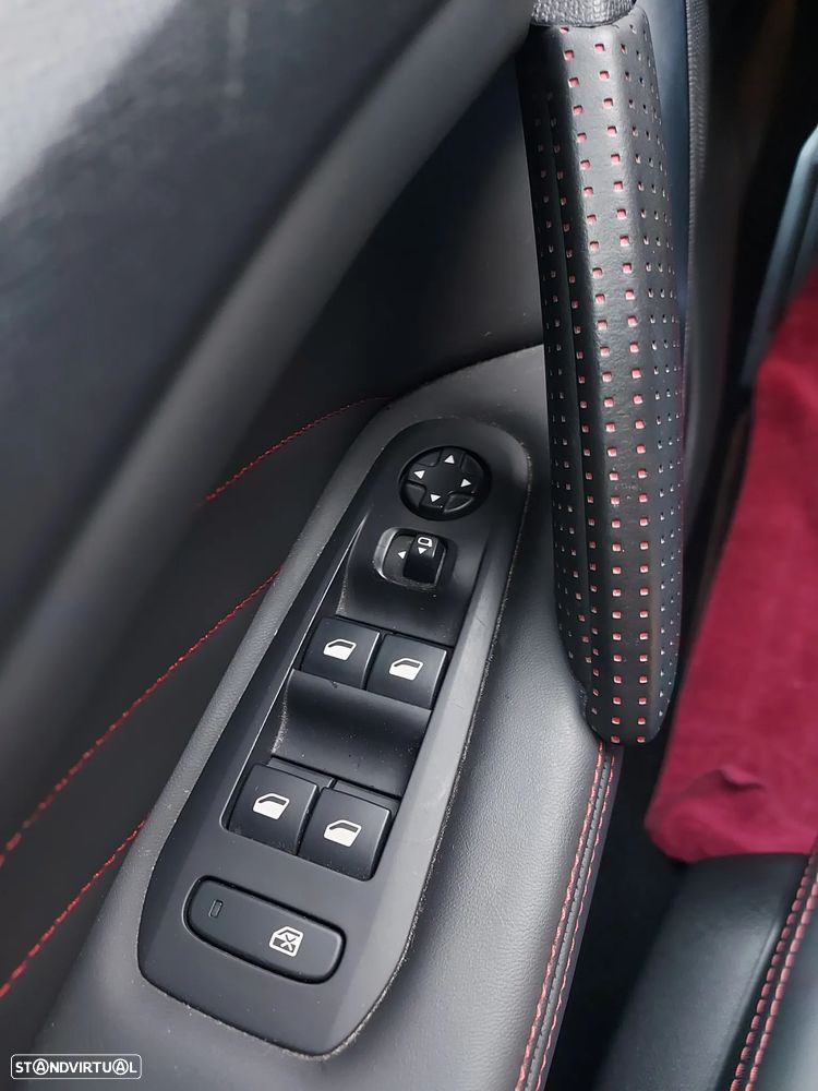 Peugeot 308 SW 1.6 BlueHDi GT Line - 26