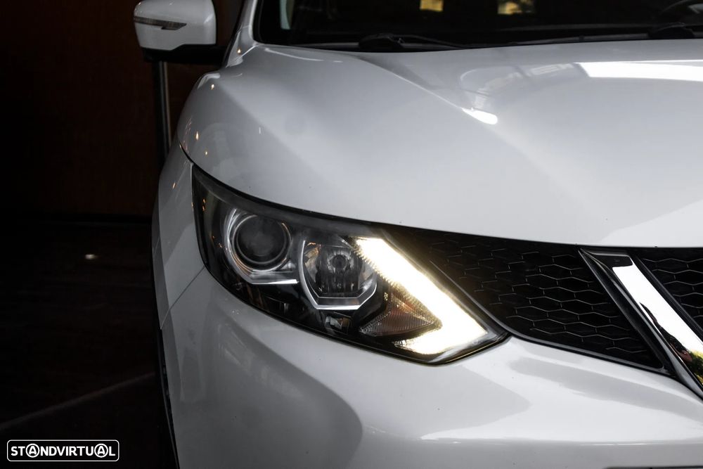 Nissan Qashqai 1.2 DIG-T Xtronic N-Connecta - 8