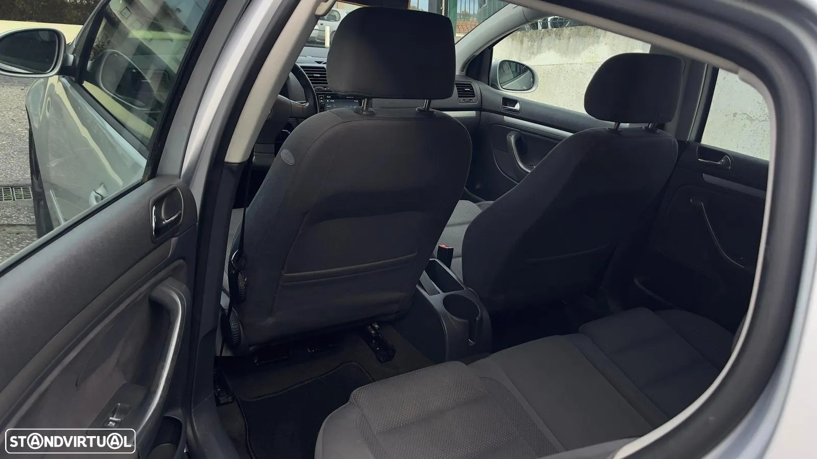 VW Golf 2.0 TDi GT Sport - 23