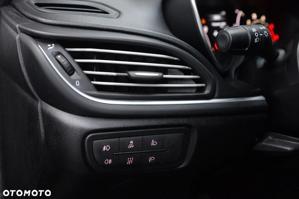 Fiat Tipo 1.6 MultiJet 16v S-Design - 29