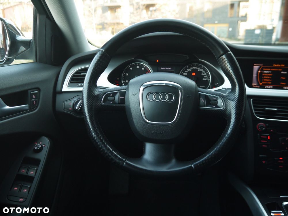 Audi A4 Avant - 19