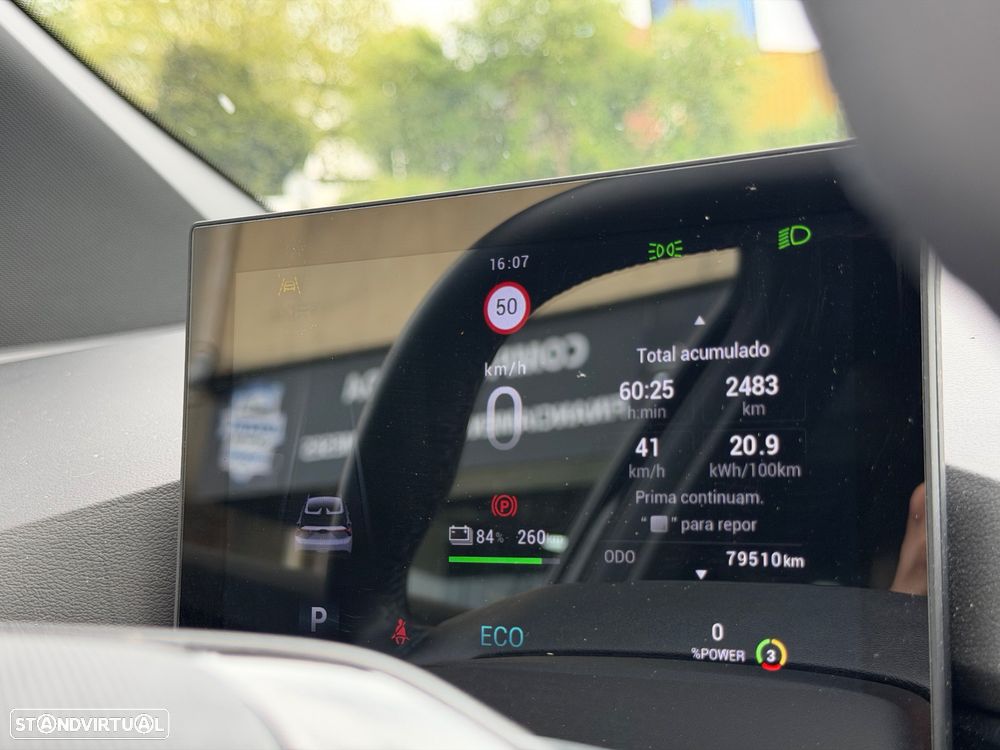 MG MG4 4 Luxury 64 kWh - 9