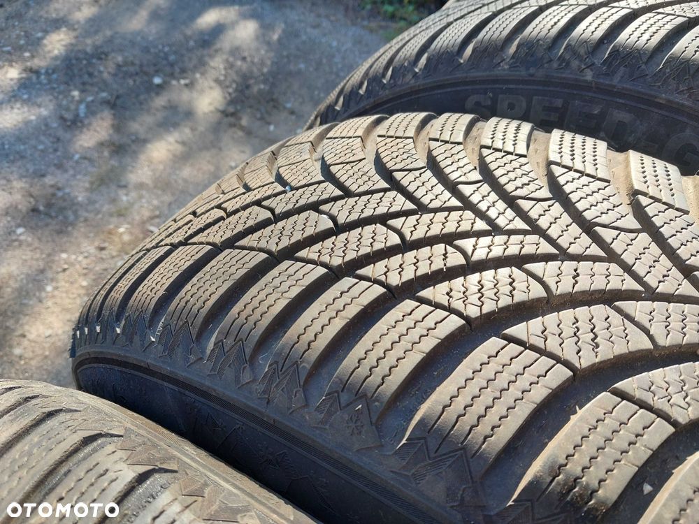 Opony zimowe 225.55.17 Semperit 2024 rok Komplet Montaż TOP-CAR - 3