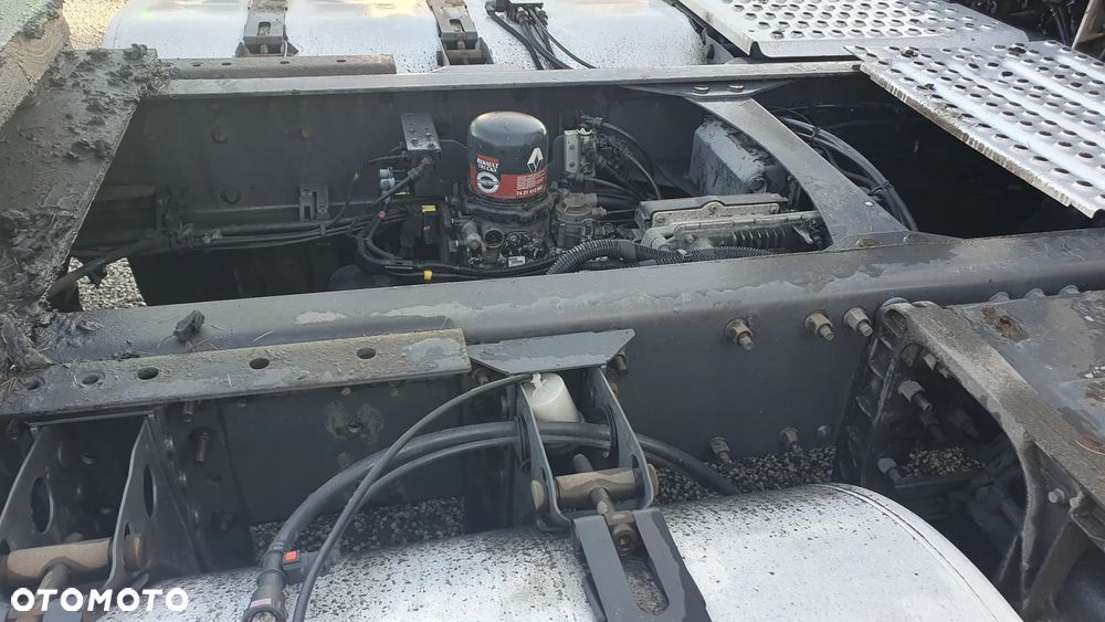 Renault GAMA T 460 - 14