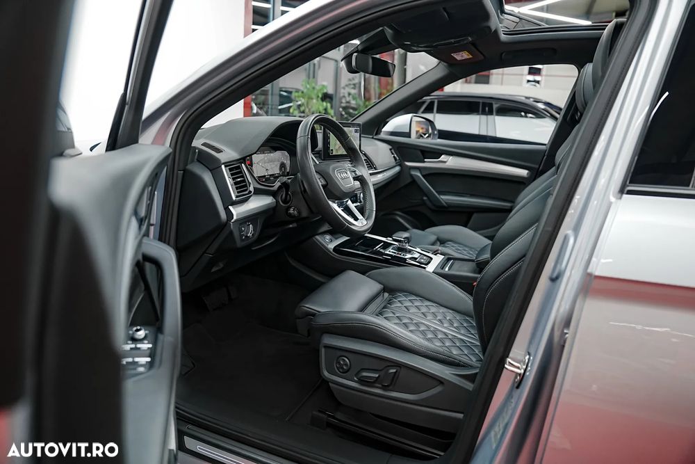 Audi Q5 55 TFSIe quattro S tronic S line - 4