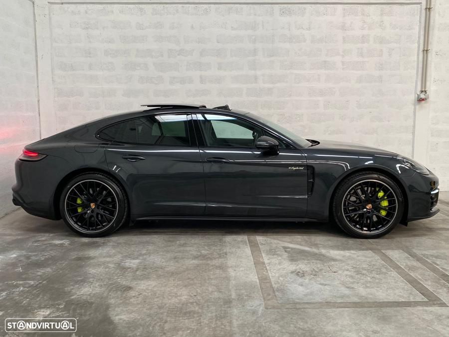 Porsche Panamera 4 E-Hybrid Platinum Edition - 8