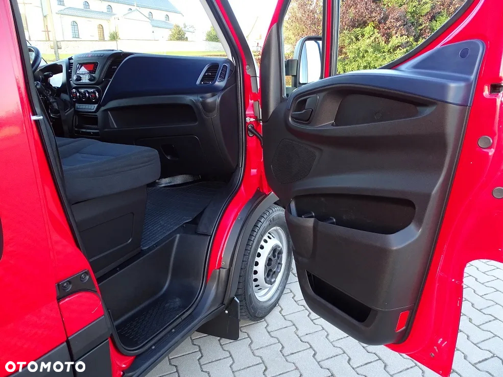 Iveco Daily 35S18 3.0 180 L4H3 Brygadówka DOKA 9 Osób BRUTTO!! UNIKAT!! JEDYNY TAKI!! JAK NOWY!! - 17