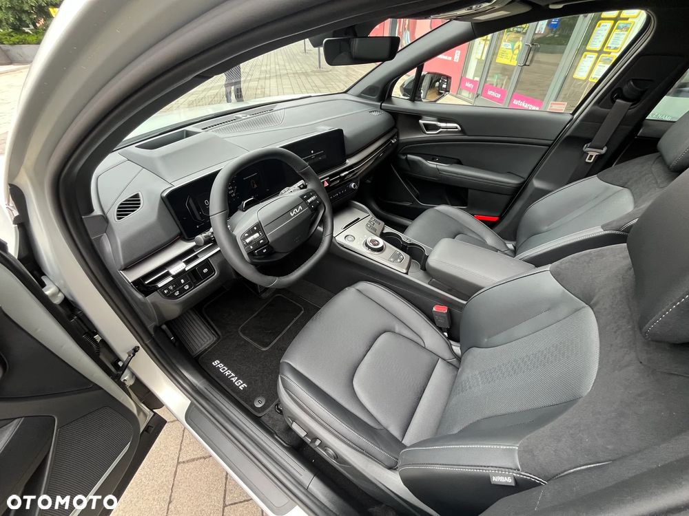 Kia Sportage 1.6 T-GDI HEV L 2WD - 16