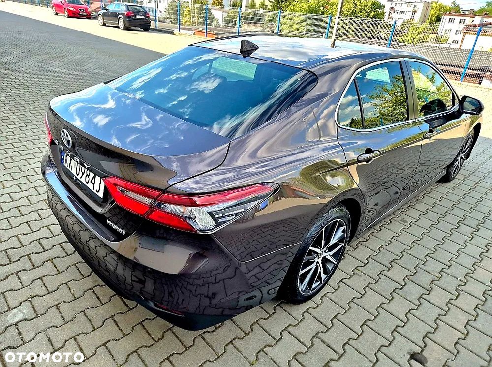 Toyota Camry 2.5 Hybrid Prestige CVT - 8