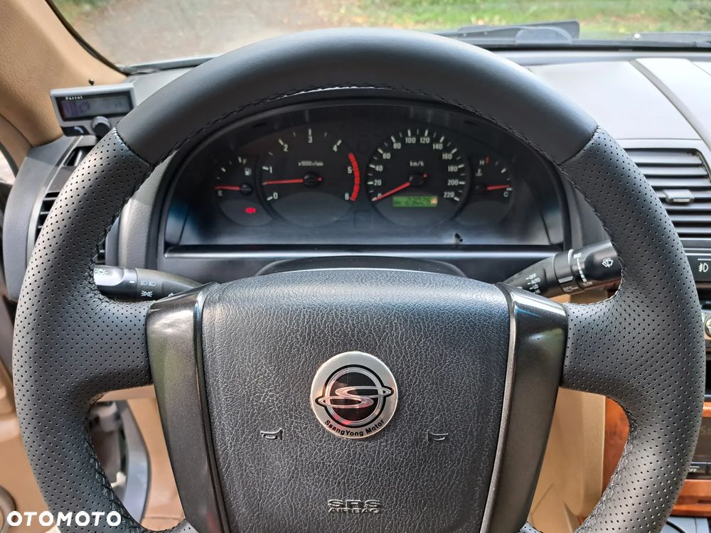 SsangYong/KGM Rexton - 18