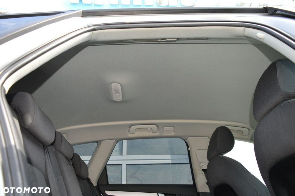 Audi A4 Avant 2.0 TDI - 29