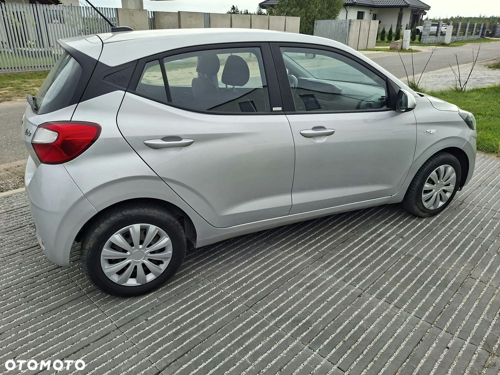 Hyundai i10 - 18