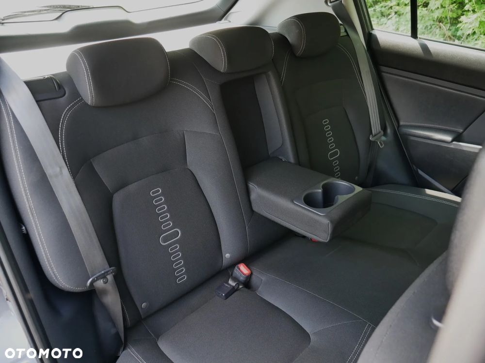 Kia Sportage 1.7 CRDI M 2WD - 26