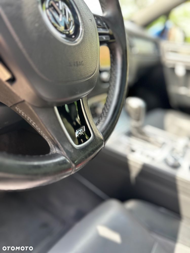 Volkswagen Touareg 3.0 V6 TDI BMT Perfectline R-Style - 21