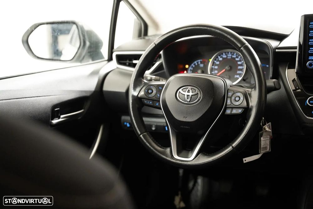 Toyota Corolla - 11