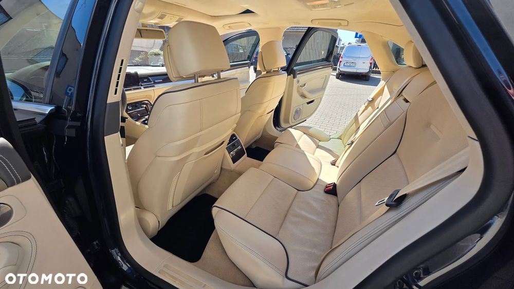 Audi A8 4.2 TDI DPF Quattro - 20