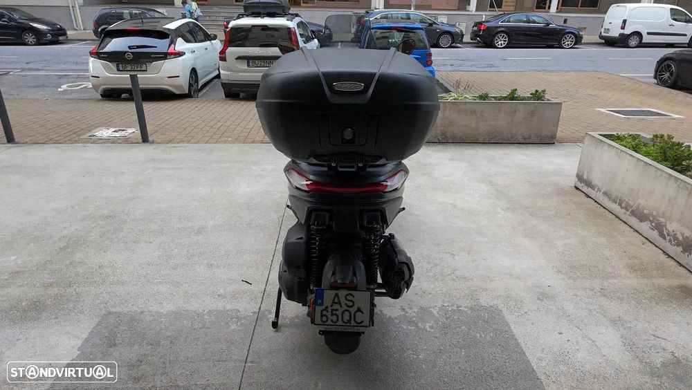 Piaggio MP3 530 EXECUTIVE - 6