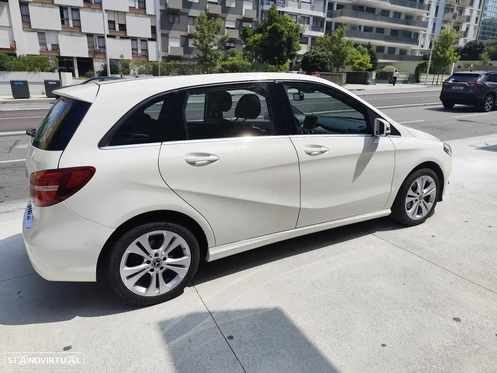 Mercedes-Benz B 180 - 2