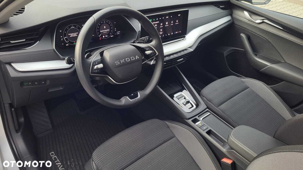 Skoda Octavia - 11
