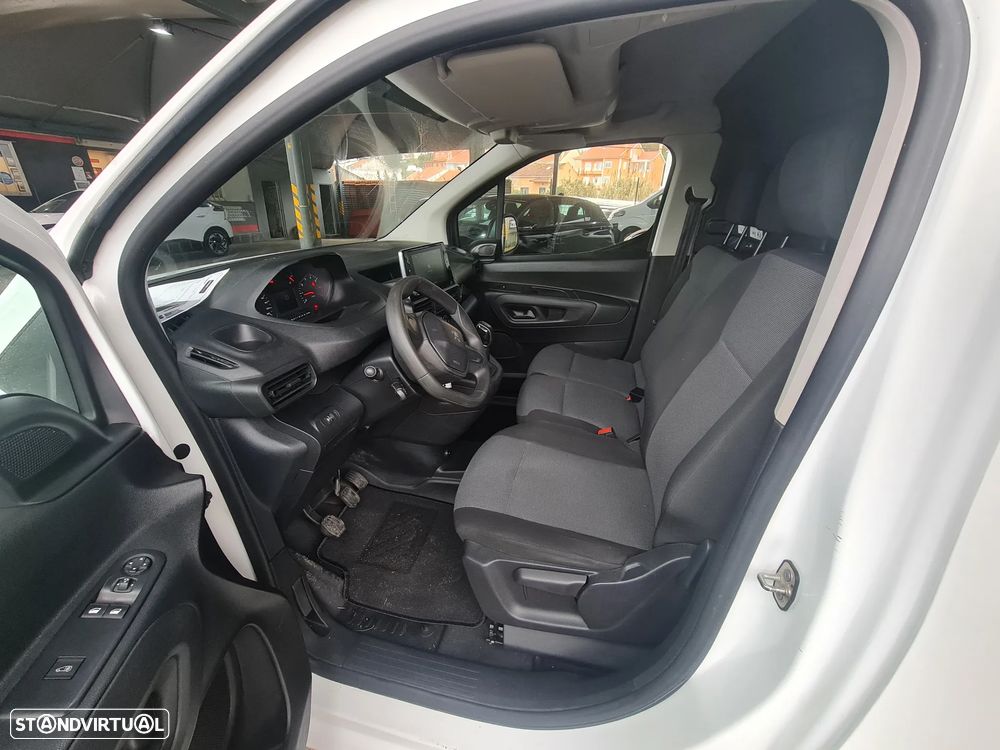 Peugeot Partner Premium 1.6 HDi 100CV * Gps/AC/ IVA incluído - 30