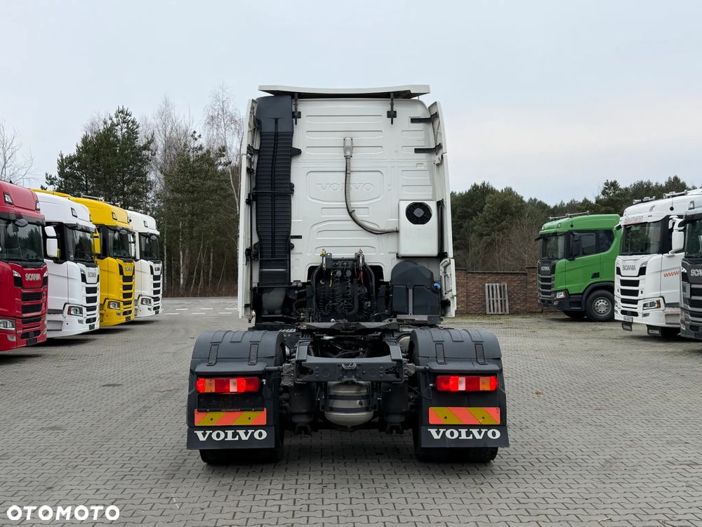 Volvo FH460 z Austrii kabina XL nowa hydraulika 600Tkm oryginalnego przebiegu - 12