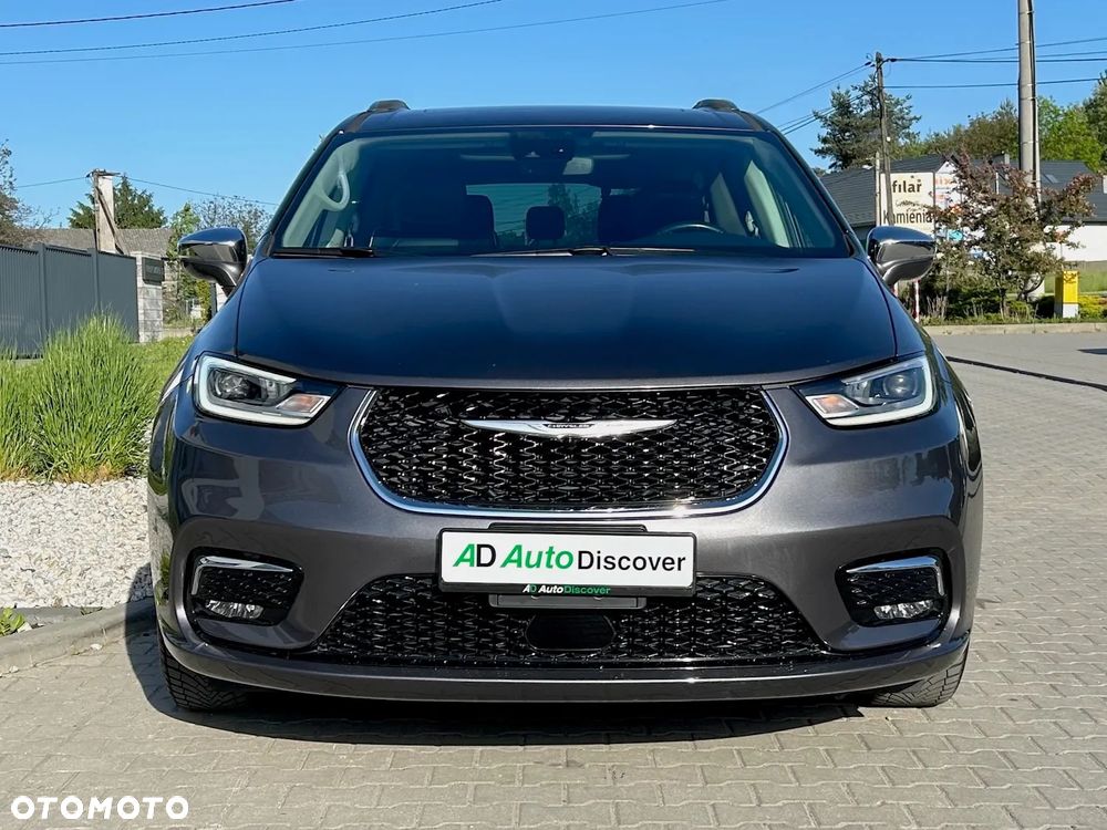 Chrysler Pacifica - 7