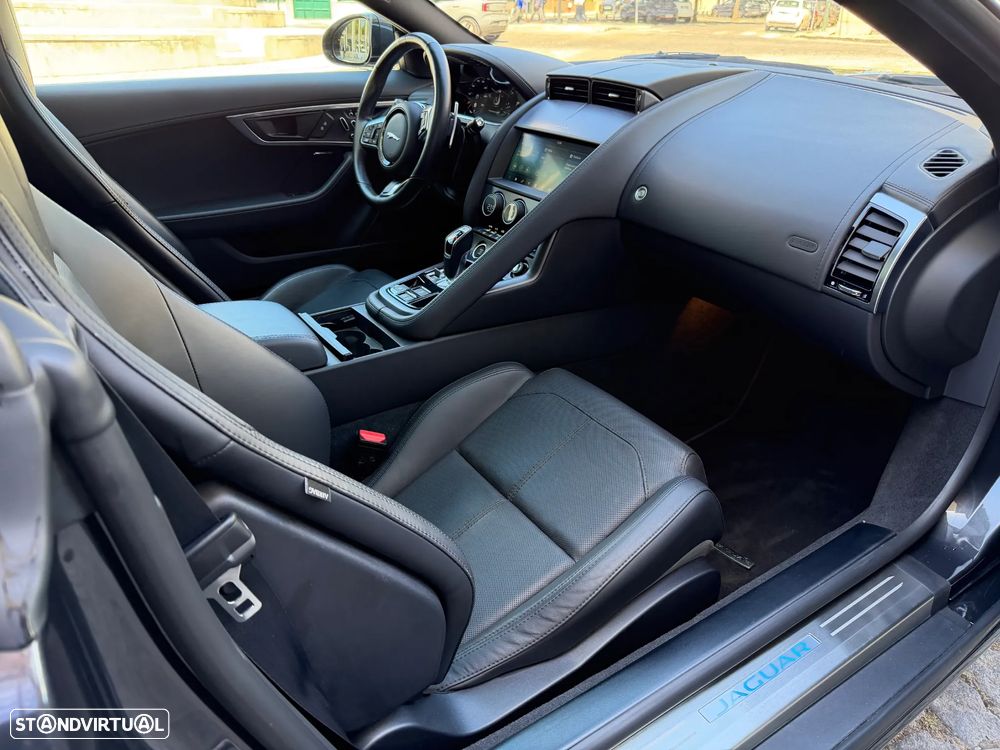 Jaguar F-Type 2.0 i4 R-Dynamic - 5