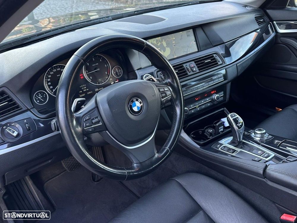 BMW 520 d Auto - 35