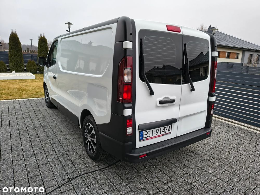 Nissan NV300 - 6