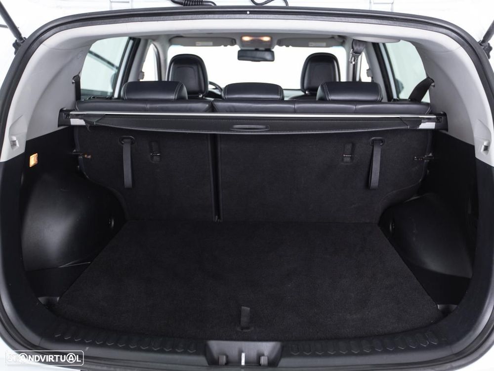 Kia Sportage - 12
