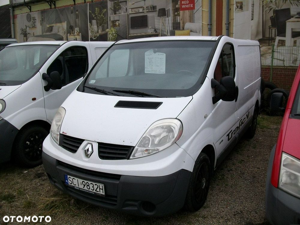 Renault Trafic - 2