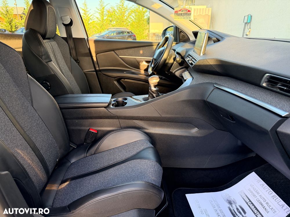 Peugeot 3008 HDi 115 Allure - 17