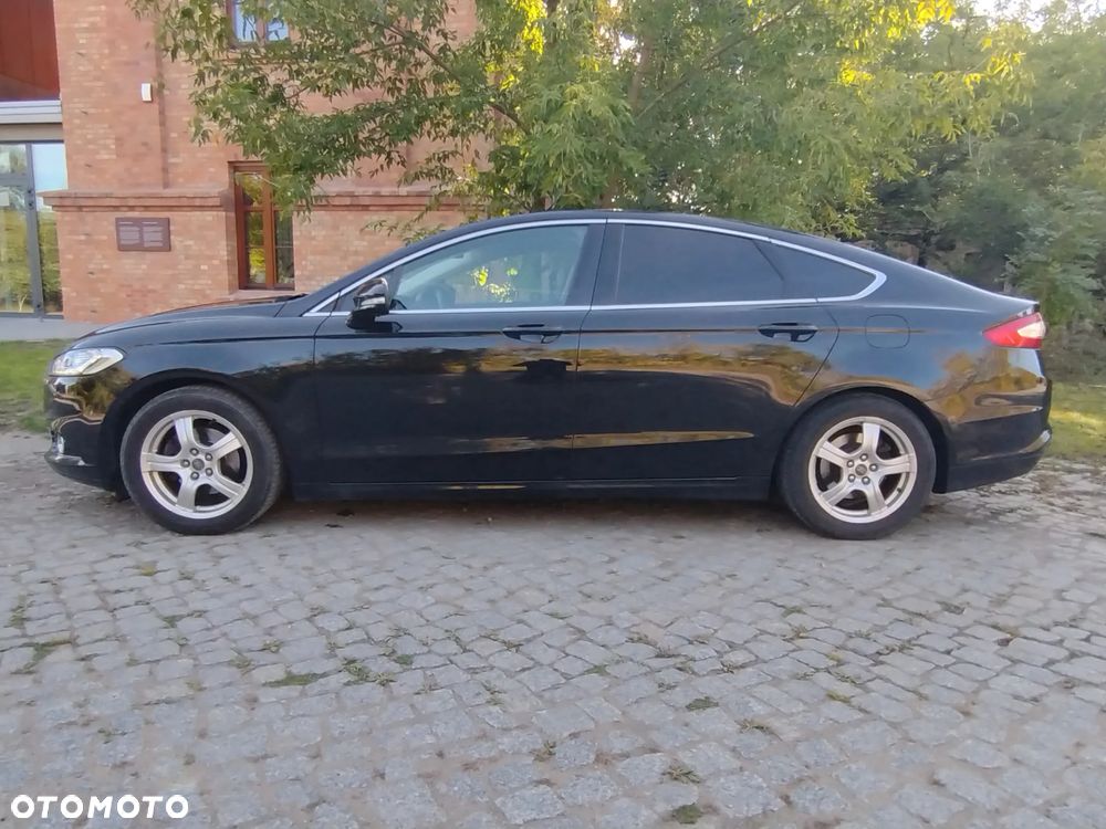 Ford Mondeo 1.5 EcoBoost Titanium - 2