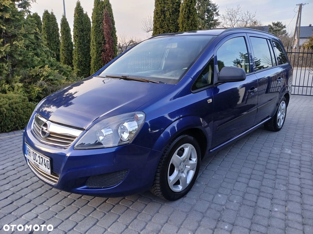 Opel Zafira - 4