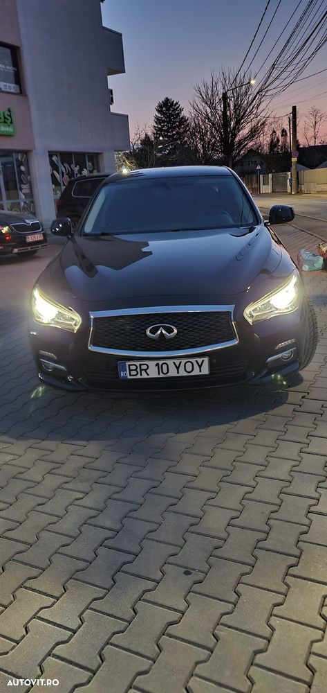 Infiniti Q50 - 2