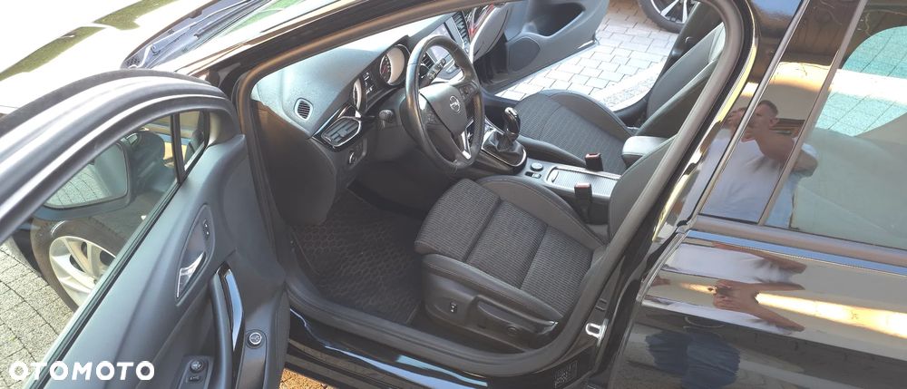 Opel Astra - 28