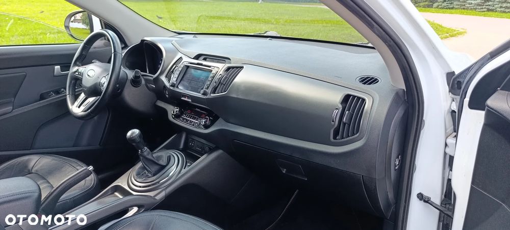 Kia Sportage 2.0 CVVT 4WD Spirit - 12
