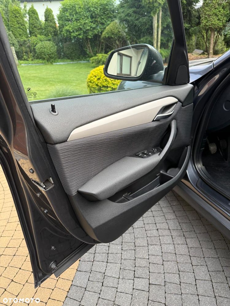 BMW X1 sDrive18d xLine - 7