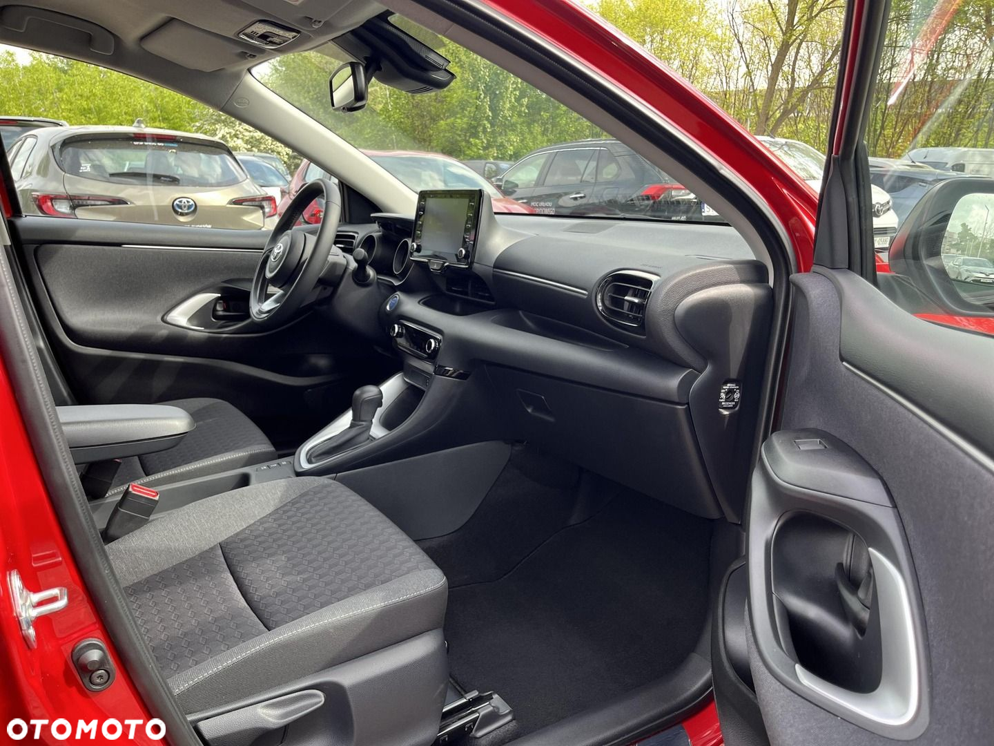 Toyota Yaris Hybrid 1.5 Style - 11
